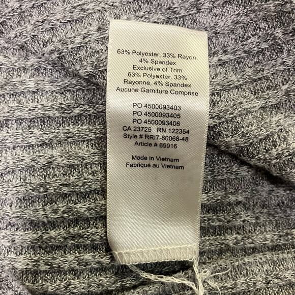 Wilfred Free Aritzia Sweater Sz S Gray V Neck 3/4 Sleeves Oversized Minimalist - Picture 9 of 9